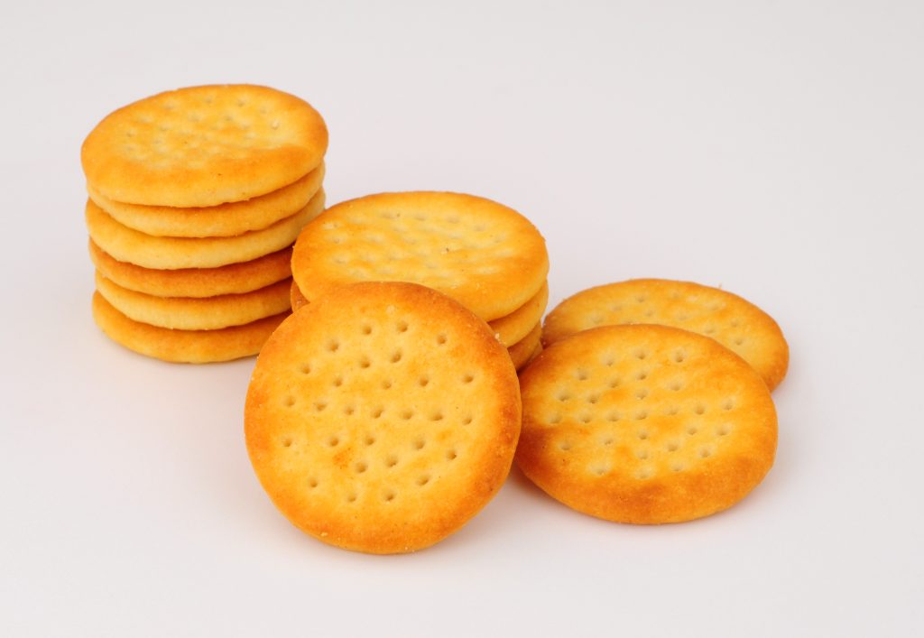 Reaction flavors in crackers